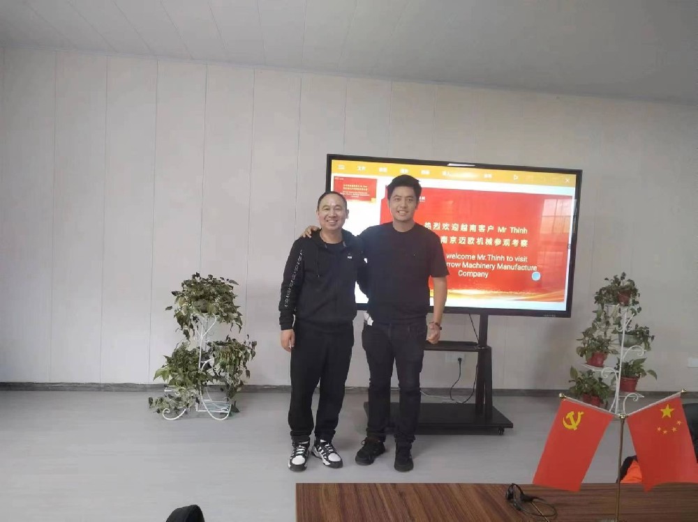 越南、印度客戶(hù)來(lái)我司參觀考察